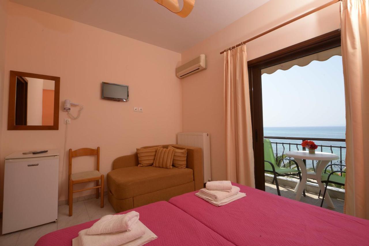 Hotel Akrogiali Uranopoli Exteriér fotografie