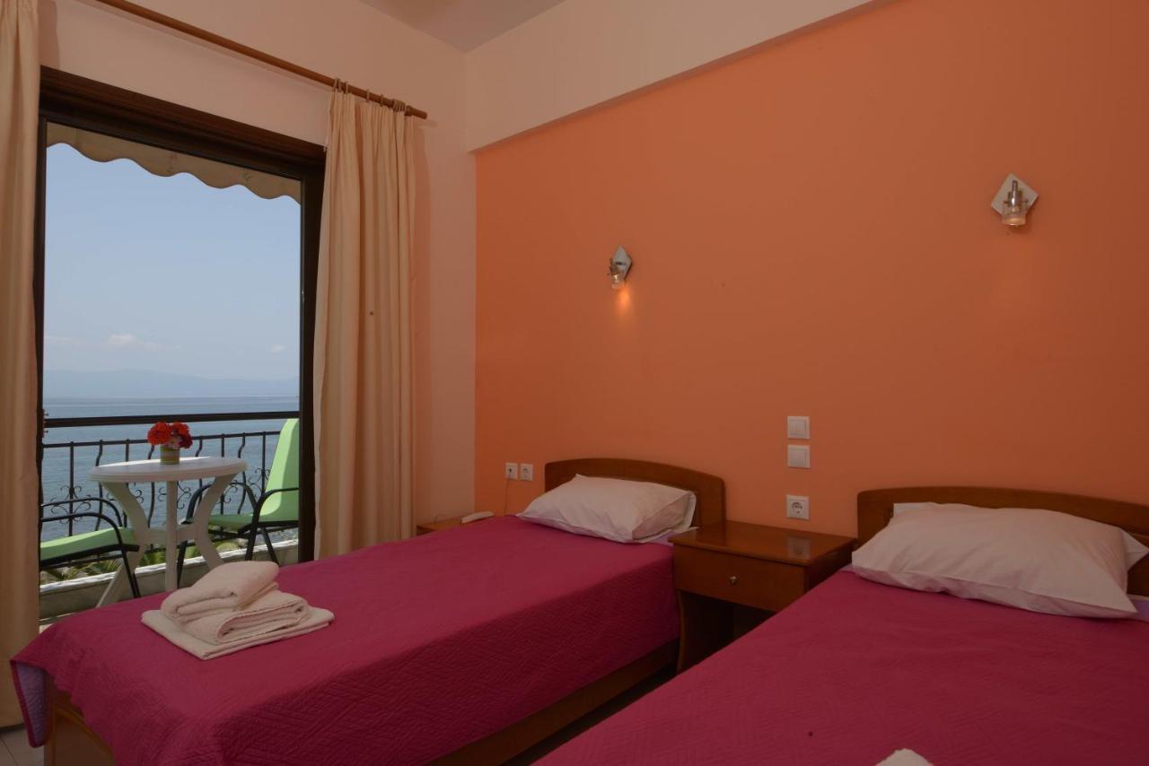 Hotel Akrogiali Uranopoli Exteriér fotografie