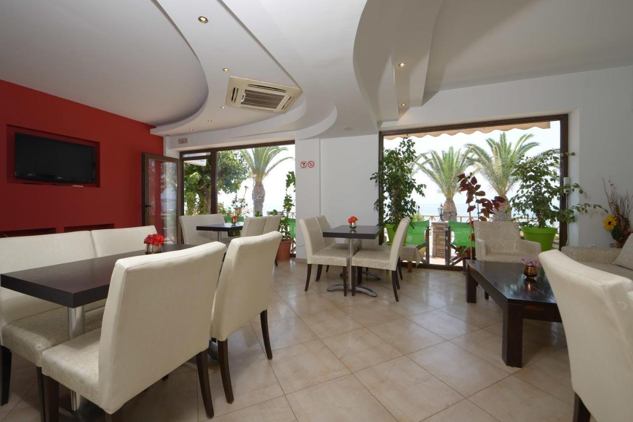 Hotel Akrogiali Uranopoli Exteriér fotografie